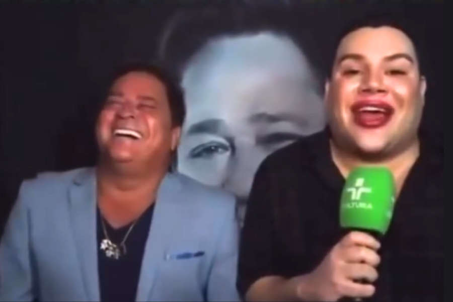 Leonardo tem crise de riso ao ver que repórter usa Leonardo tem crise de riso ao ver que repórter usa