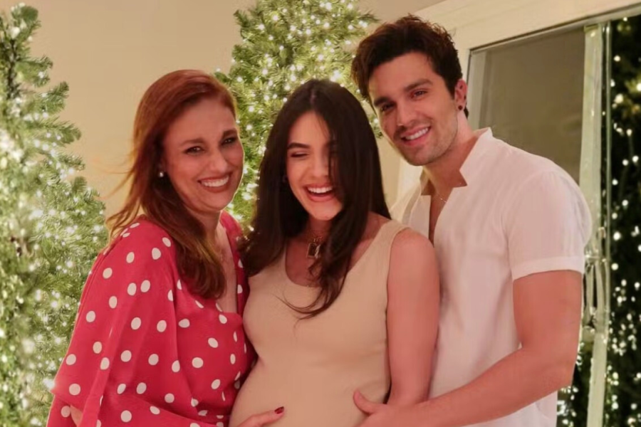 Mãe de Luan Santana elogia a nora Jade Magalhães