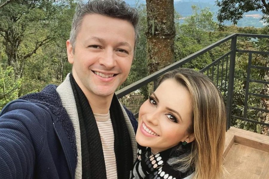 Sandy comemora aniversário de seu ex-marido Lucas Lima com homenagem